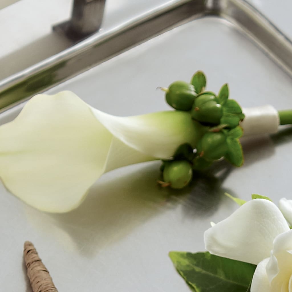 White Calla Boutonniere – Petals From Angels Floral Designs, Pasadena CA